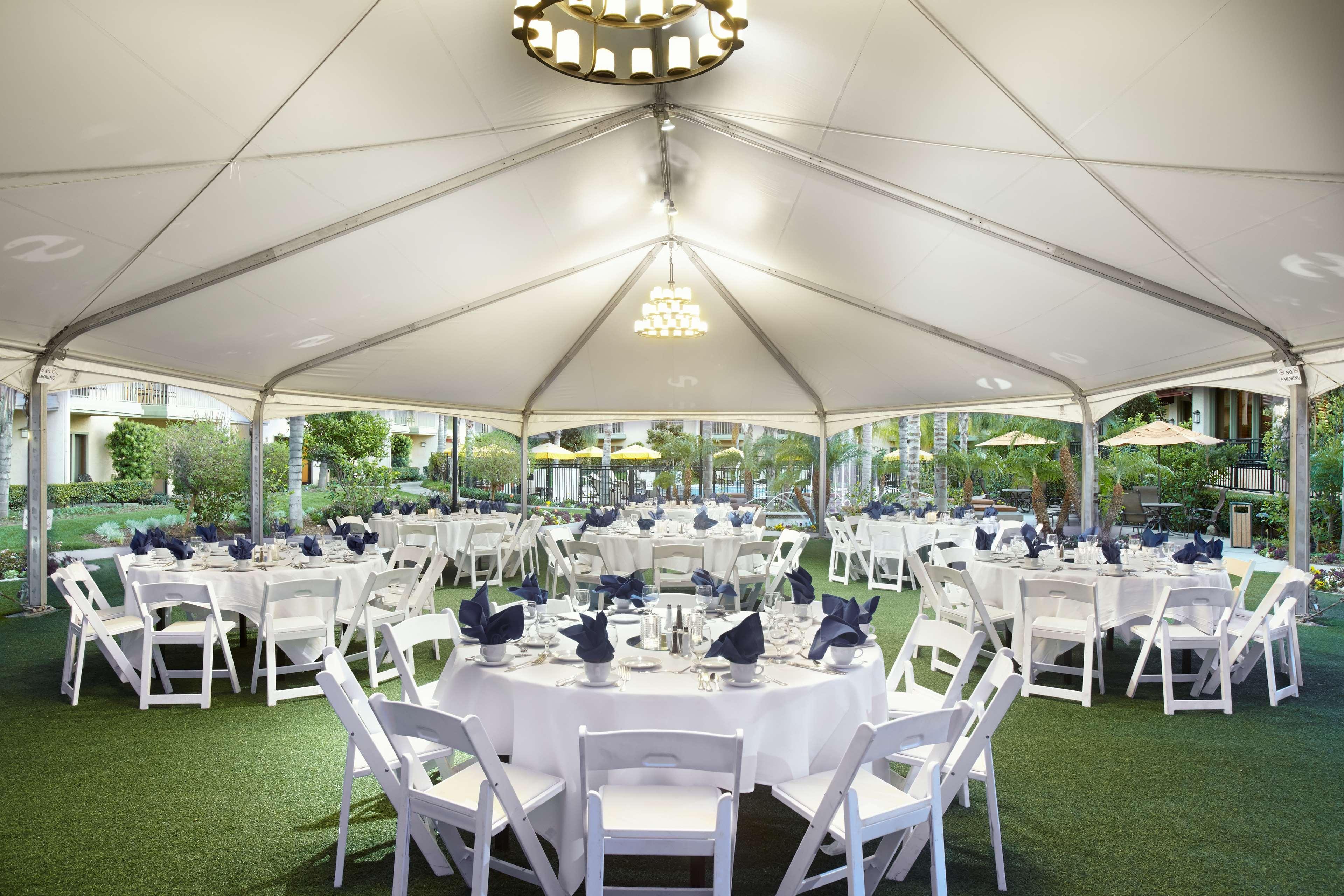 Hotel Doubletree By Hilton Ontario Airport Exterior foto