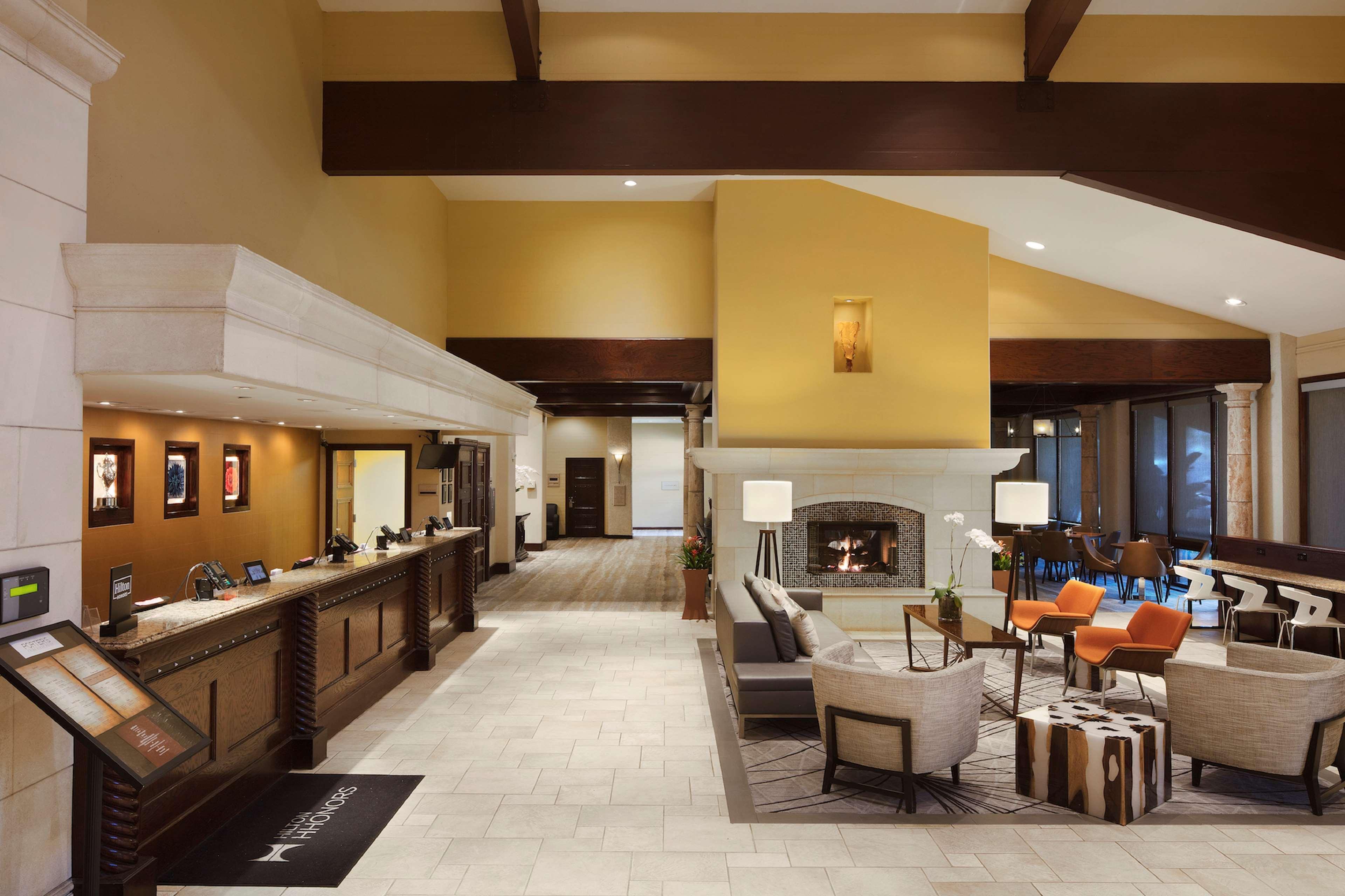 Hotel Doubletree By Hilton Ontario Airport Exterior foto