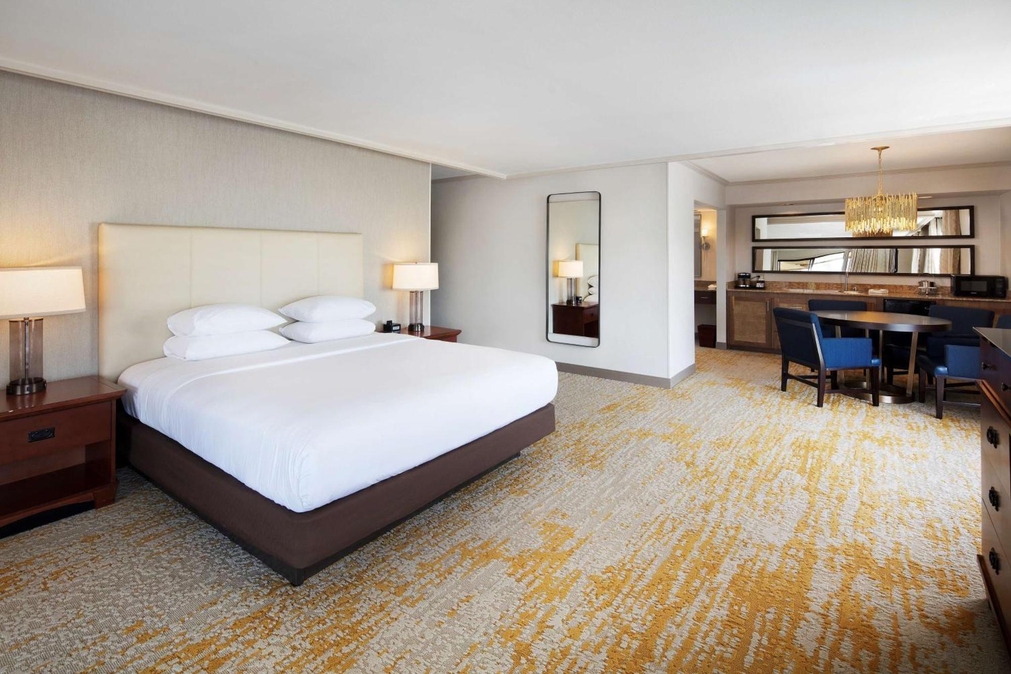 Hotel Doubletree By Hilton Ontario Airport Exterior foto