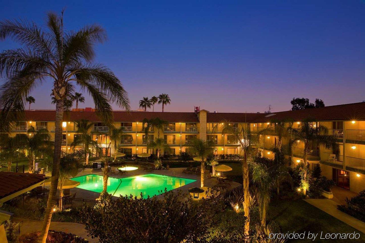 Hotel Doubletree By Hilton Ontario Airport Exterior foto